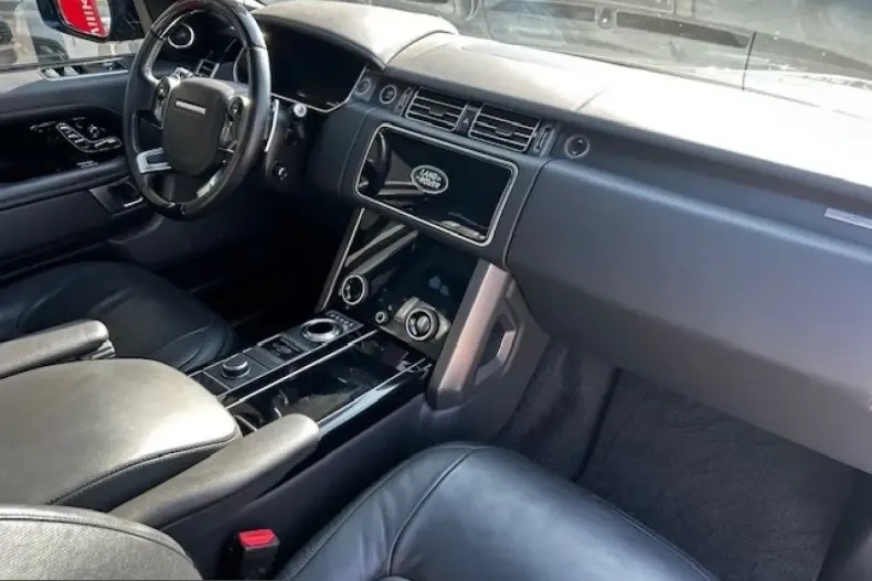 Land Rover Range Rover din 2022 cu 62.500 km - oferta LAN206723 - foto 9