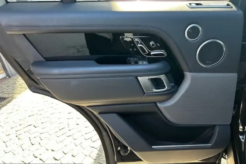 Land Rover Range Rover din 2022 cu 62.500 km - oferta LAN206723 - foto 20