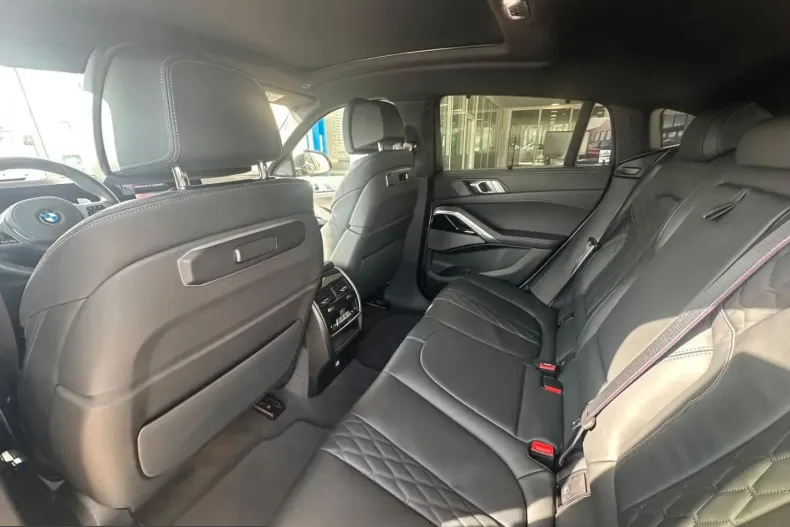 BMW X6 (Seria X) din 2025 cu 13.135 km - oferta BMW206725 - foto 14