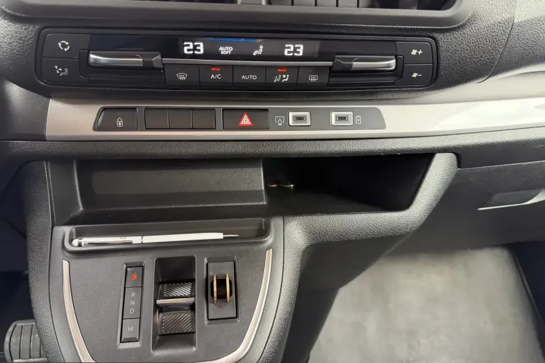 Citroën SpaceTourer din 2025 cu 35.525 km - oferta CIT206726 - foto 13