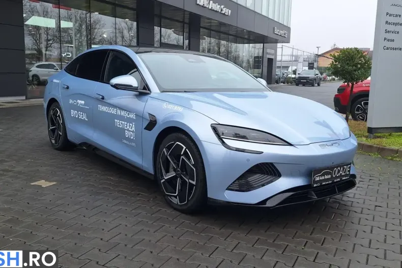 BYD Seal din 2025 cu 14.250 km - oferta BYD206729 - foto 3