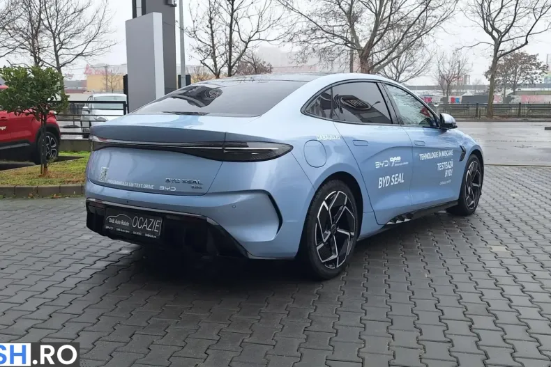 BYD Seal din 2025 cu 14.250 km - oferta BYD206729 - foto 5