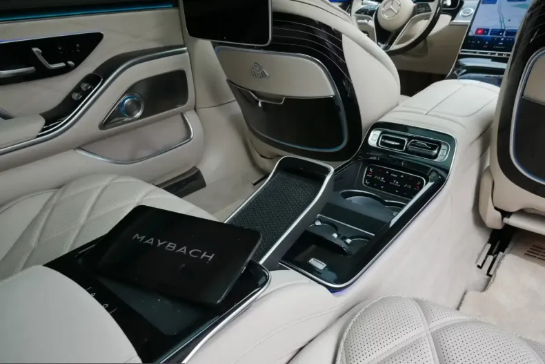 Mercedes-Benz S 680 (Clasa S) din 2023 cu 50.000 km - oferta MER206731 - foto 14