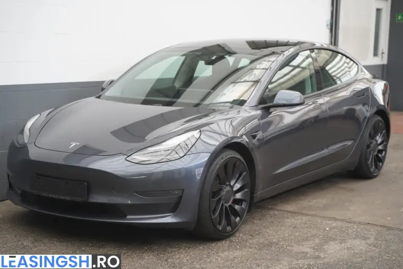 Tesla Model 3 din 2021 cu 76.617 km - oferta TES206734 - foto 1