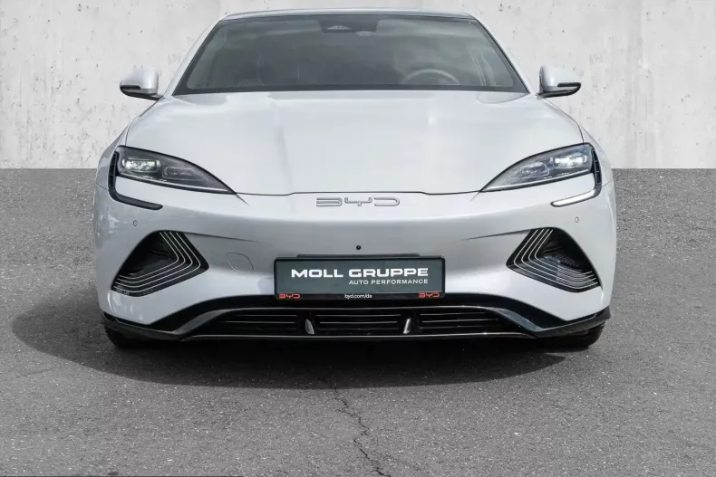 BYD Seal din 2025 cu 11.891 km - oferta BYD206736 - foto 3