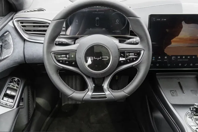 BYD Seal din 2025 cu 11.891 km - oferta BYD206736 - foto 7