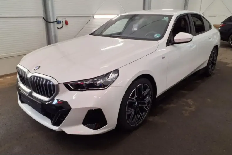 BMW 520 (Seria 5) din 2025 cu 26.216 km - oferta BMW206737 - foto 2