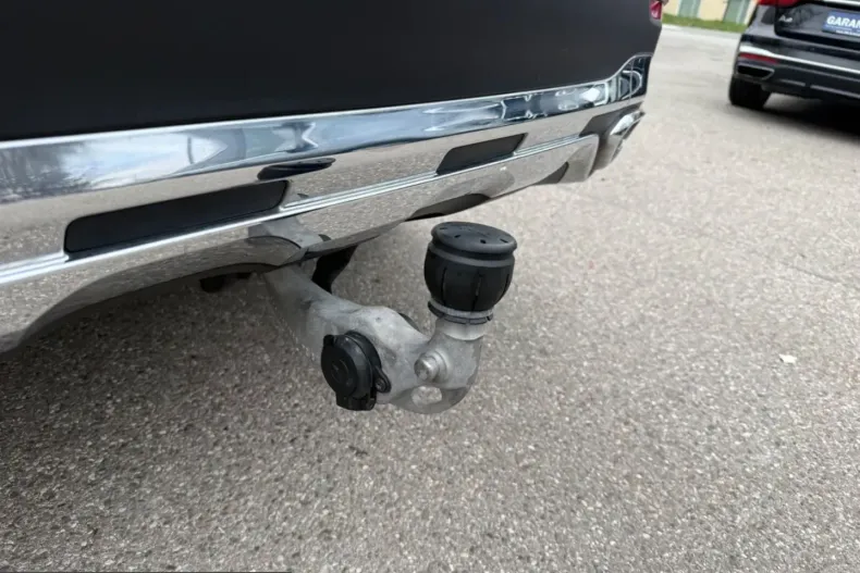 Mercedes-Benz GLC 200 (Clasa GLC) din 2024 cu 32.232 km - oferta MER206740 - foto 24