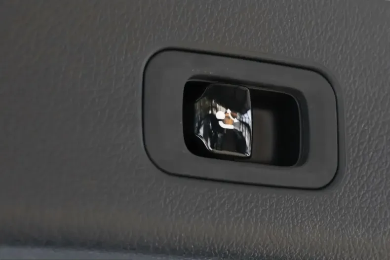 Mercedes-Benz GLC 300 (Clasa GLC) din 2024 cu 25.867 km - oferta MER206741 - foto 14