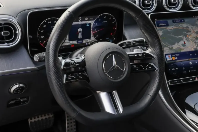 Mercedes-Benz GLC 300 (Clasa GLC) din 2024 cu 25.867 km - oferta MER206741 - foto 16