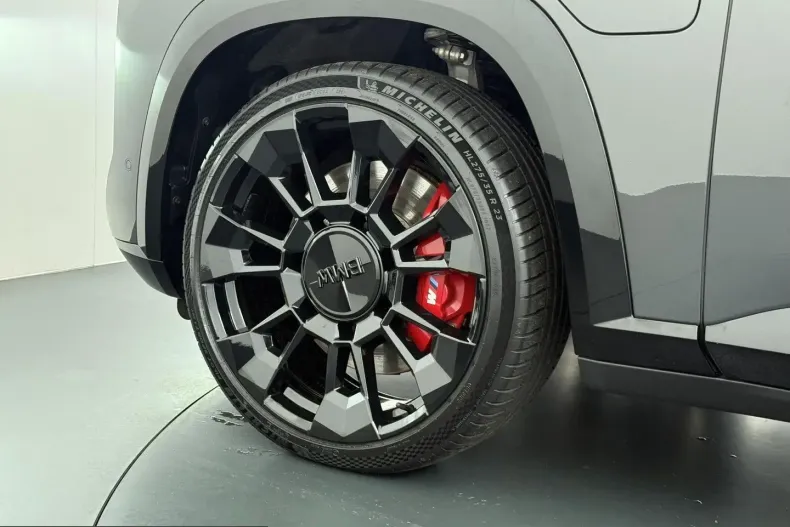 BMW XM (Seria X) din 2023 cu 106.442 km - oferta BMW206743 - foto 4