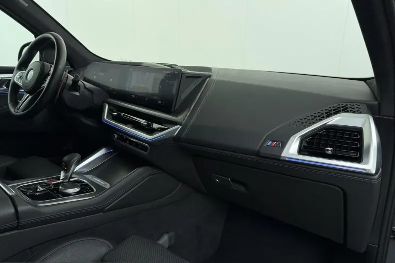 BMW XM (Seria X) din 2023 cu 106.442 km - oferta BMW206743 - foto 42