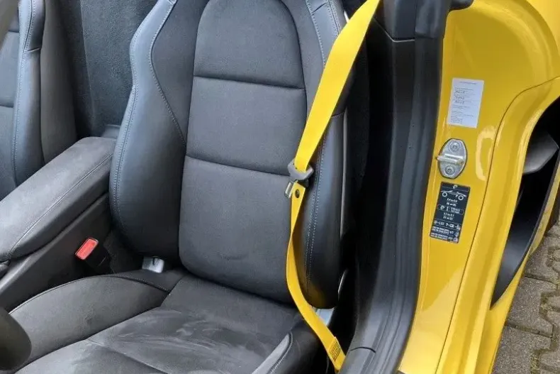 Porsche Boxster din 2023 cu 4.000 km - oferta POR206760 - foto 30