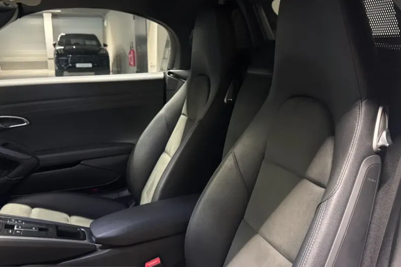 Porsche Boxster din 2022 cu 22.400 km - oferta POR206761 - foto 14