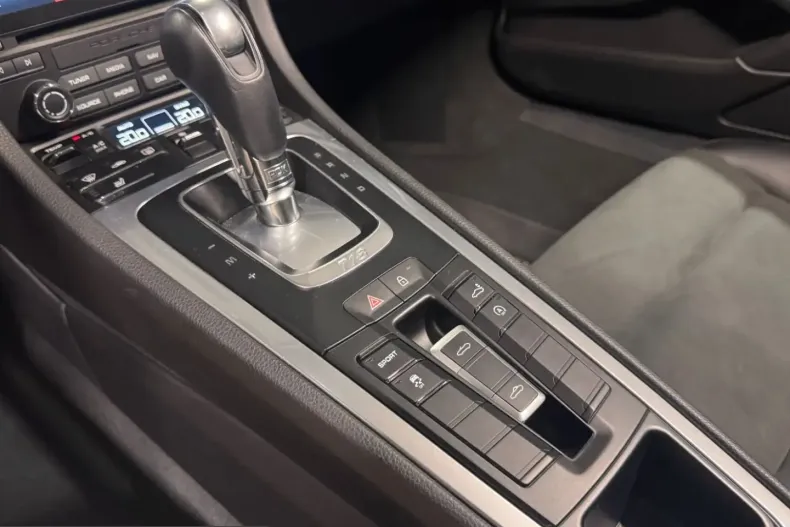 Porsche Boxster din 2022 cu 22.400 km - oferta POR206761 - foto 18