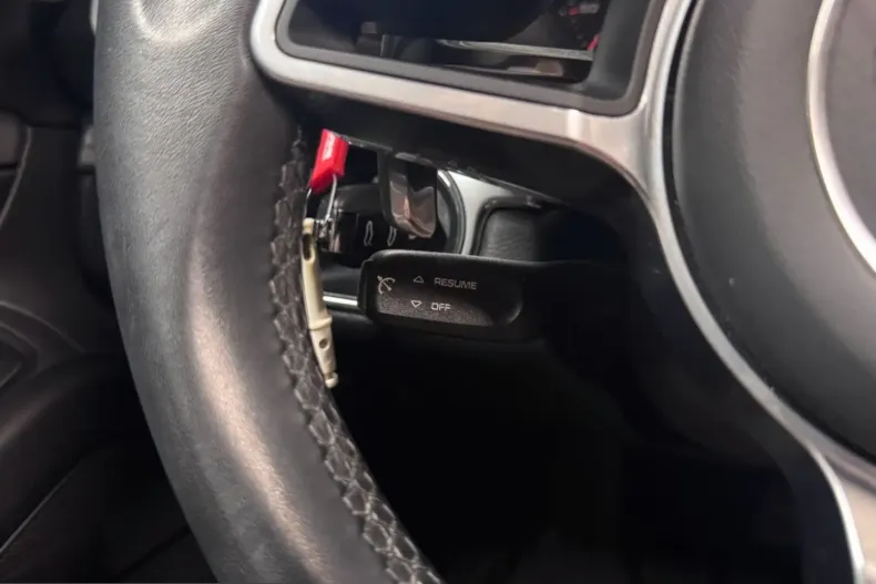 Porsche Boxster din 2022 cu 22.400 km - oferta POR206761 - foto 21