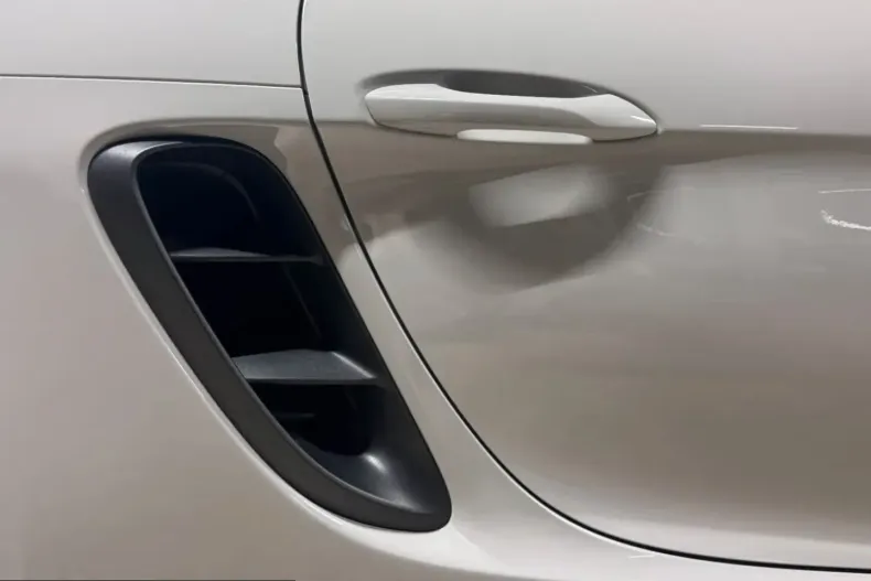 Porsche Boxster din 2022 cu 22.400 km - oferta POR206761 - foto 24