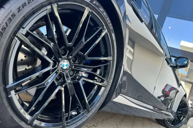 BMW M5 (Seria 5) din 2025 cu 5.282 km - oferta BMW206770 - foto 6