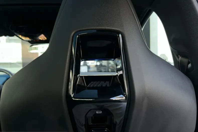 BMW M5 (Seria 5) din 2025 cu 5.282 km - oferta BMW206770 - foto 12