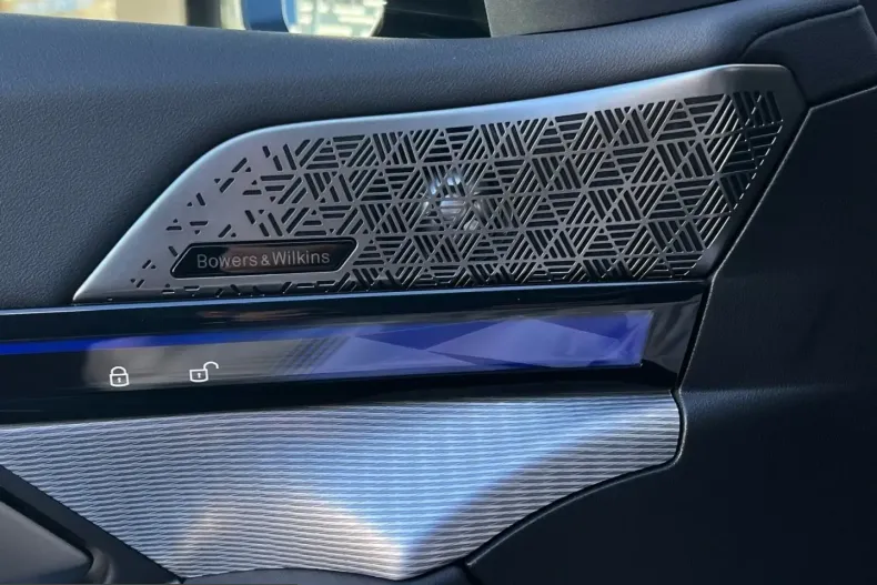 BMW M5 (Seria 5) din 2025 cu 5.282 km - oferta BMW206770 - foto 28