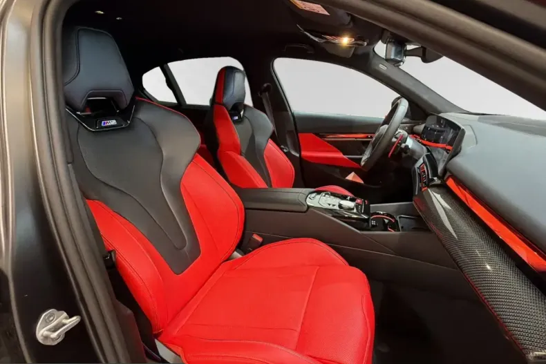 BMW M5 (Seria 5) din 2025 cu 6.716 km - oferta BMW206771 - foto 3