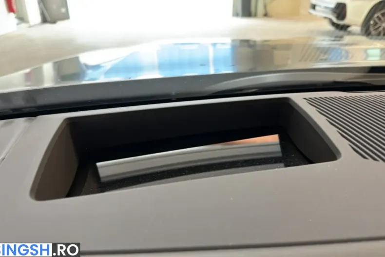 BMW M5 (Seria 5) din 2025 cu 6.716 km - oferta BMW206771 - foto 12