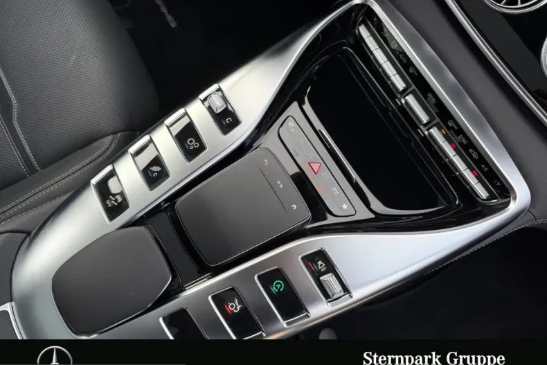 Mercedes-Benz AMG GT (Clasa GT) din 2024 cu 19.850 km - oferta MER206773 - foto 23