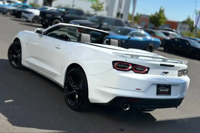 Chevrolet Camaro din 2026 cu 50 km - oferta CHE206774 - foto 2