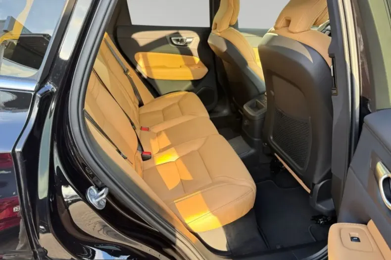 Volvo XC60 din 2025 cu 24.499 km - oferta VOL206776 - foto 19