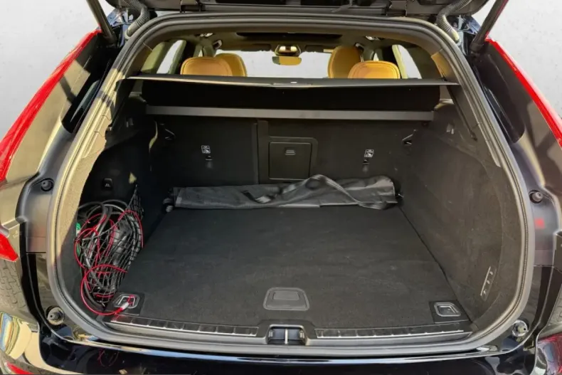 Volvo XC60 din 2025 cu 24.499 km - oferta VOL206776 - foto 20