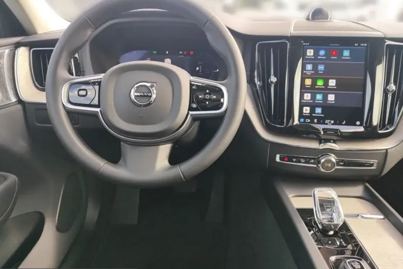 Volvo XC60 din 2025 cu 21.200 km - oferta VOL206777 - foto 14