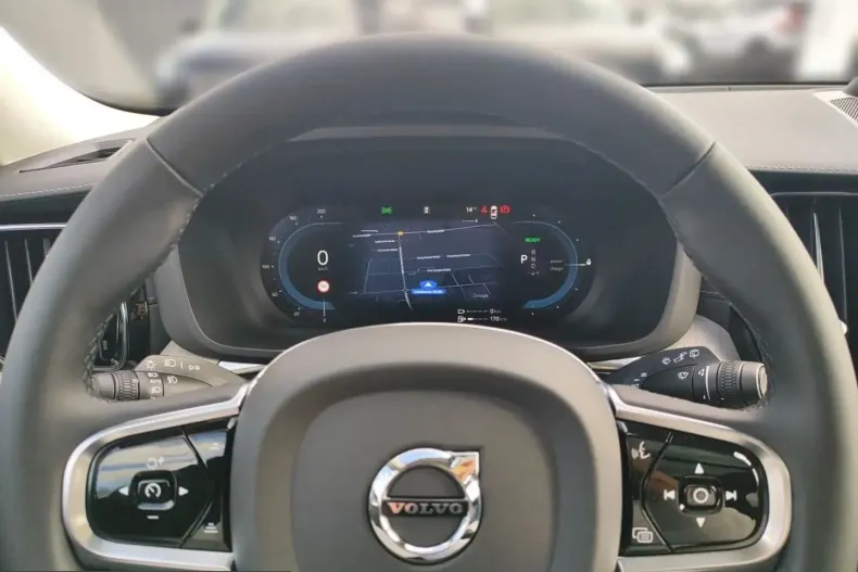 Volvo XC60 din 2025 cu 21.200 km - oferta VOL206777 - foto 15