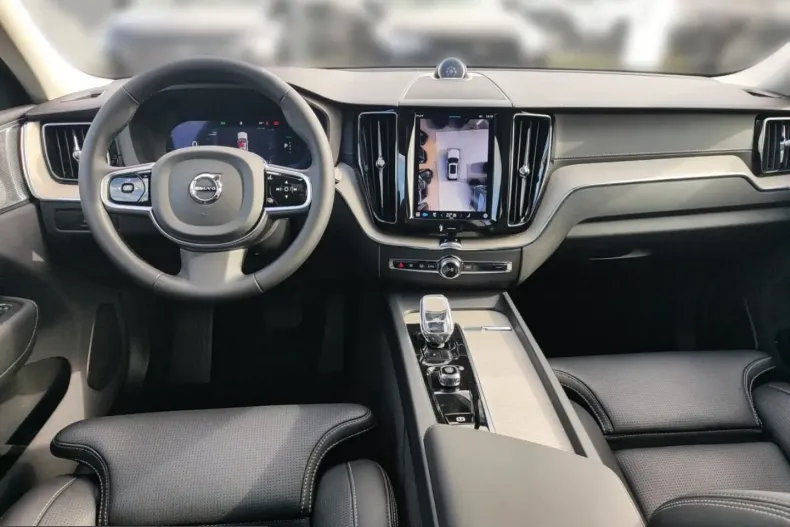Volvo XC60 din 2025 cu 21.200 km - oferta VOL206777 - foto 18