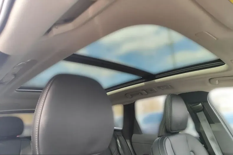 Volvo XC60 din 2025 cu 21.200 km - oferta VOL206777 - foto 22