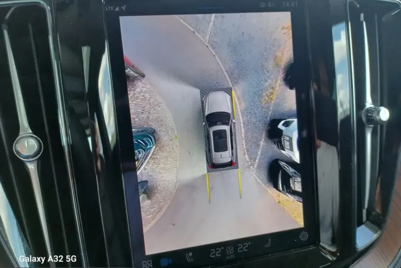 Volvo XC60 din 2024 cu 19.350 km - oferta VOL206778 - foto 27