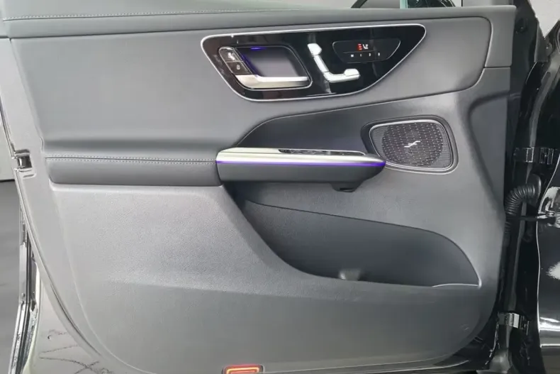 Mercedes-Benz GLC 200 (Clasa GLC) din 2025 cu 7.628 km - oferta MER206779 - foto 10