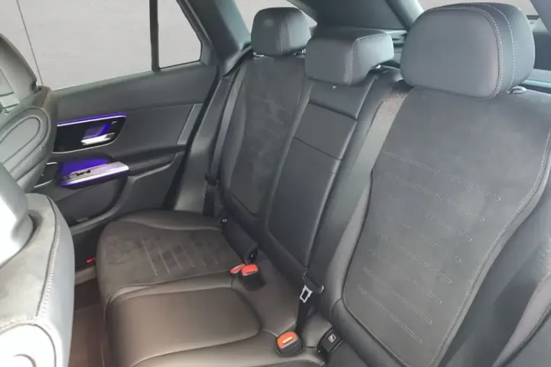 Mercedes-Benz GLC 200 (Clasa GLC) din 2025 cu 7.628 km - oferta MER206779 - foto 11