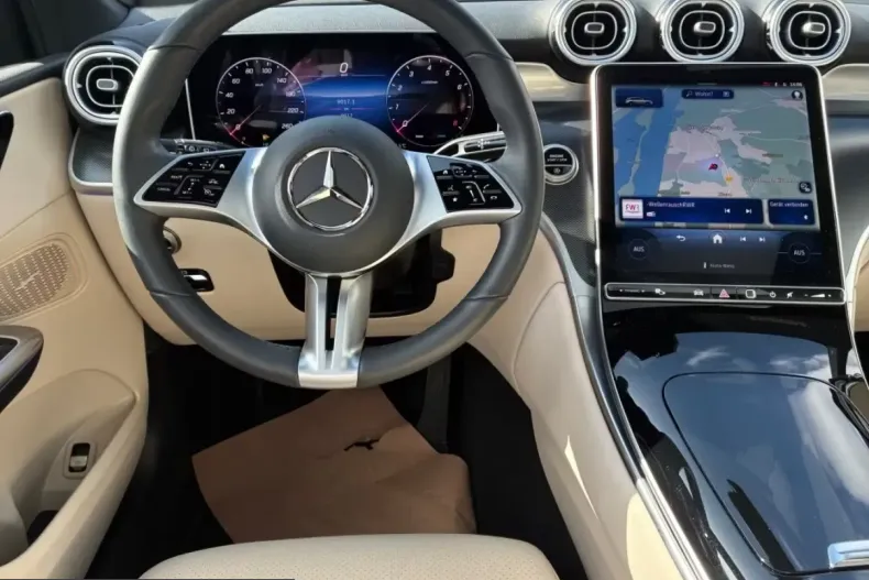 Mercedes-Benz GLC 200 (Clasa GLC) din 2024 cu 8.980 km - oferta MER206782 - foto 4