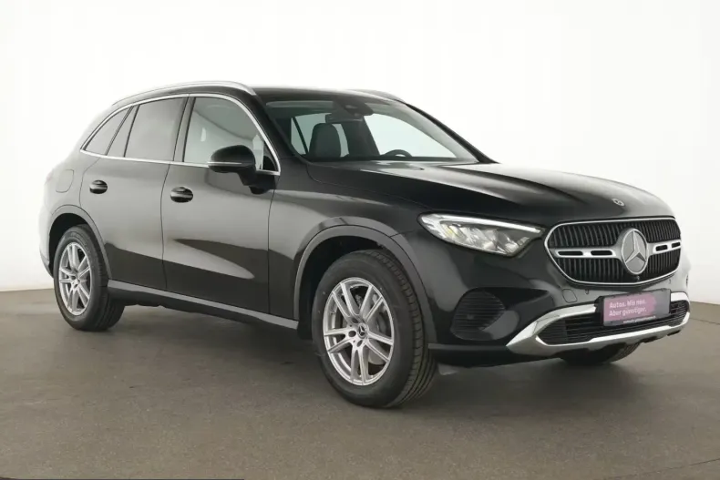 Mercedes-Benz GLC 200 (Clasa GLC) din 2024 cu 9.609 km - oferta MER206783 - foto 1