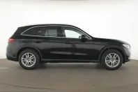 Mercedes-Benz GLC 200 (Clasa GLC) din 2024 cu 9.609 km - oferta MER206783 - foto 5
