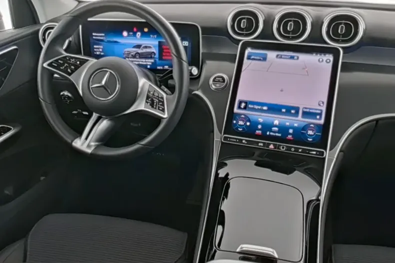 Mercedes-Benz GLC 200 (Clasa GLC) din 2024 cu 9.609 km - oferta MER206783 - foto 15