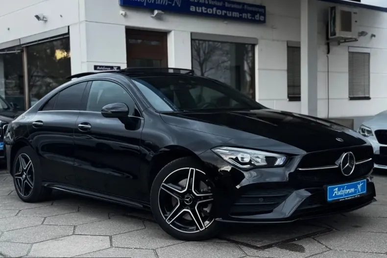 Mercedes-Benz CLA 250 (Clasa CLA) din 2021 cu 52.000 km - oferta MER206784 - foto 1