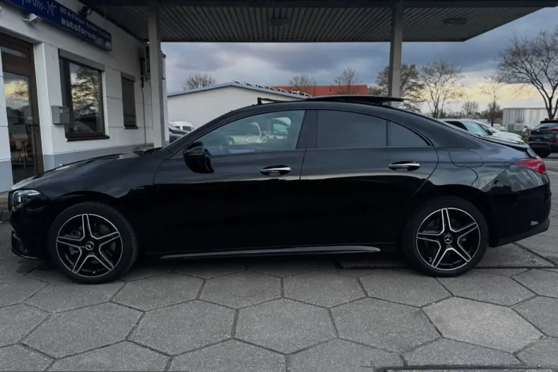 Mercedes-Benz CLA 250 (Clasa CLA) din 2021 cu 52.000 km - oferta MER206784 - foto 6