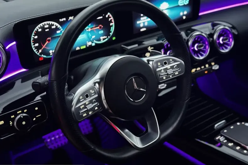 Mercedes-Benz CLA 250 (Clasa CLA) din 2021 cu 52.000 km - oferta MER206784 - foto 14