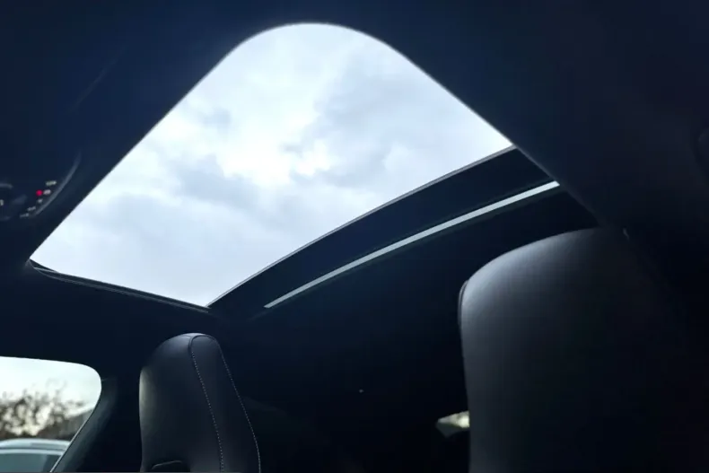 Mercedes-Benz CLA 250 (Clasa CLA) din 2021 cu 52.000 km - oferta MER206784 - foto 16