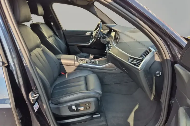 BMW X7 (Seria X) din 2021 cu 98.500 km - oferta BMW206789 - foto 8