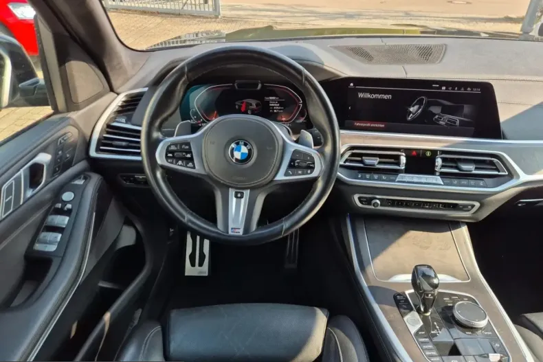 BMW X7 (Seria X) din 2021 cu 98.500 km - oferta BMW206789 - foto 10