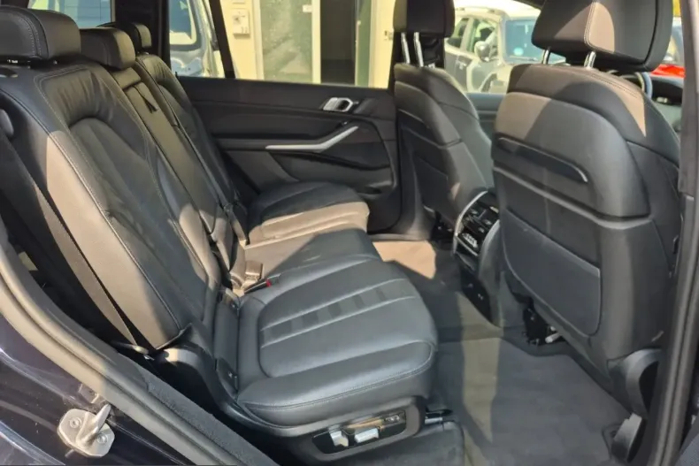 BMW X7 (Seria X) din 2021 cu 98.500 km - oferta BMW206789 - foto 16
