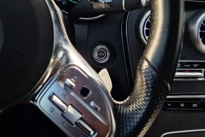 Mercedes-Benz GLC 200 (Clasa GLC) din 2021 cu 99.948 km - oferta MER206791 - foto 19