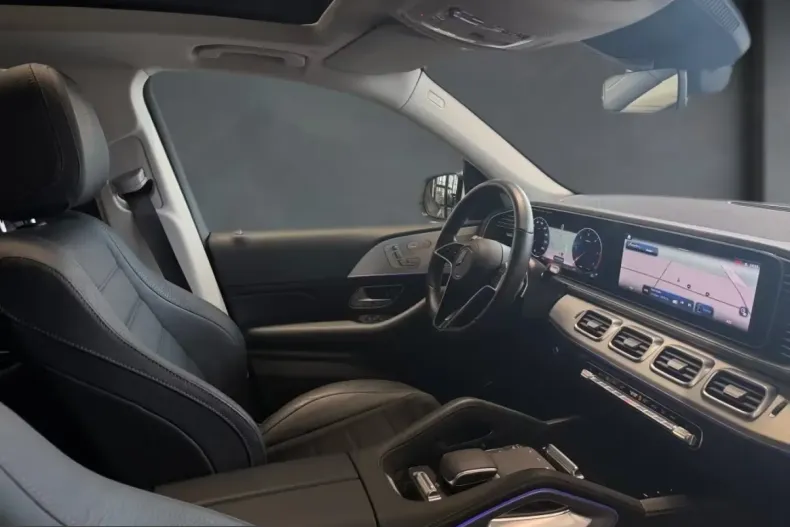 Mercedes-Benz GLE 300 (Clasa GLE) din 2025 cu 9.845 km - oferta MER206792 - foto 8